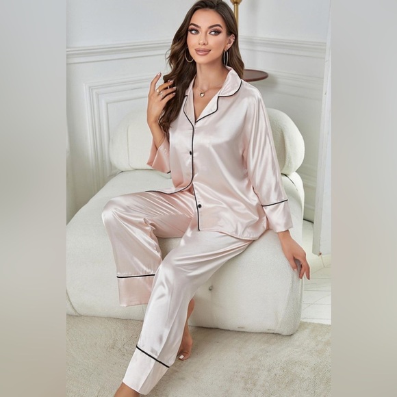 Contrast Piping Button-Up Top and Pants Pajama Set - Picture 9 of 13